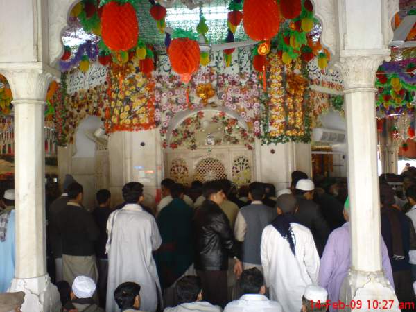 Data Darbar 965th Urs Photos On 14Feb2009 By DataGanjBakhsh.Com 0004.jpg